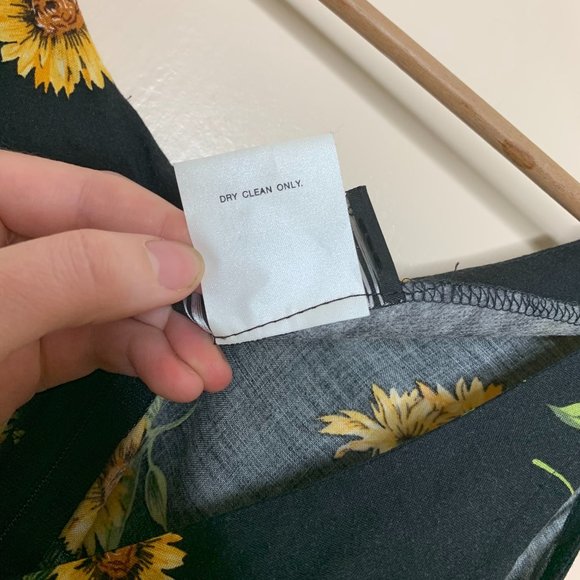 I.N. San Francisco Sundress Sunflower Mini Dress Tie Front Sleeveless Size 7 - Picture 4 of 10